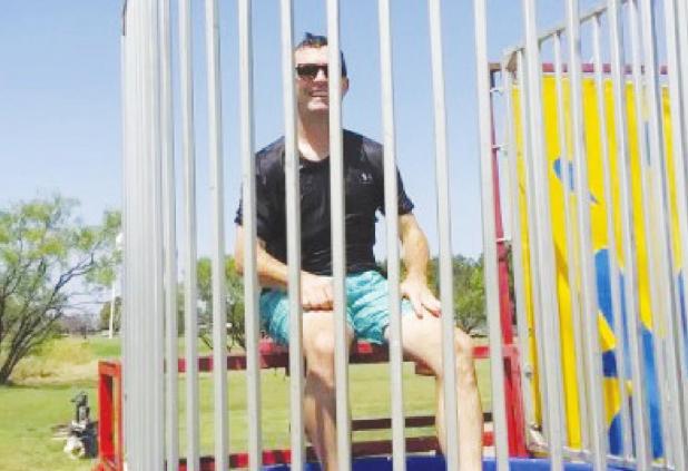 Texoma Gives Mayor makes a splash for a good cause
