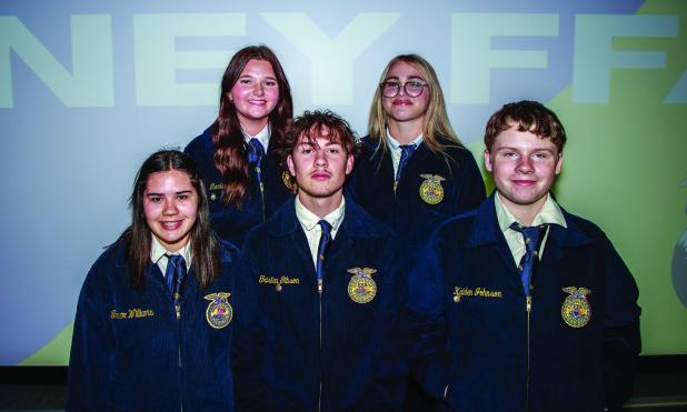 OHS FFA 2024-25 Officers presented awards at the annual banquet. 2024-25 officers were: President- Marlee Lane, Vice President- Tristan Bishop, Secretary- Kaiden Johnson, Treasurer- Jordynn Petty and Reporter- Valerie Hance. Photo by Will Sadler
