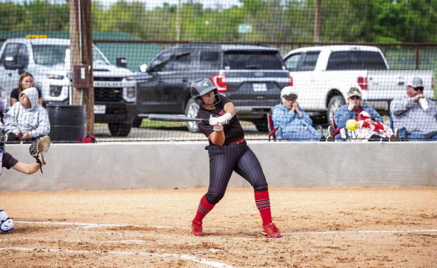 Lady Cubs fall to the Lady Trojans