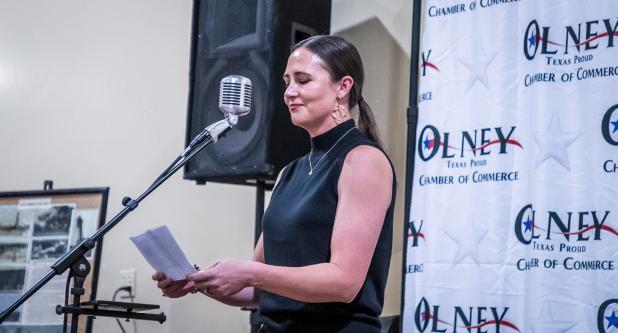 (Right): Olney Hamilton Hospital board member Lyndsey Miller presents the award for Citizen of the Year to her friend, Summer Branum. Photo by Will Sadler