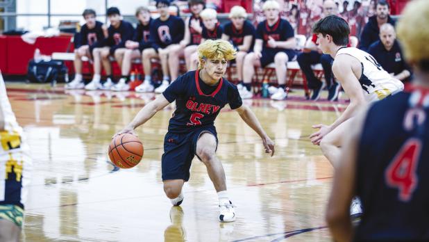 OHS Cub #5 Damian Hernandez doesn’t show up on the scoreboard but is one of those players who is crucial to a winning season, a selfless passer, and a fierce defender. Hernandez is a great shooter as well, but like all Cub players, he plays for his team