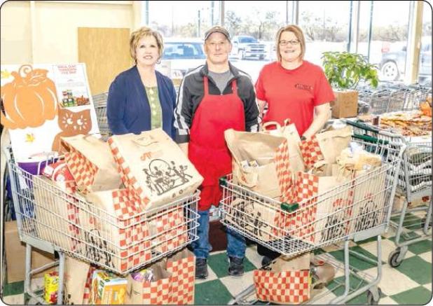 Food Drive just in time for the holidays Article Image Alt Text