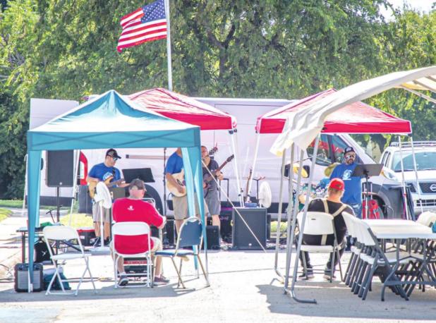 Texoma Gives Mayor makes a splash for a good cause