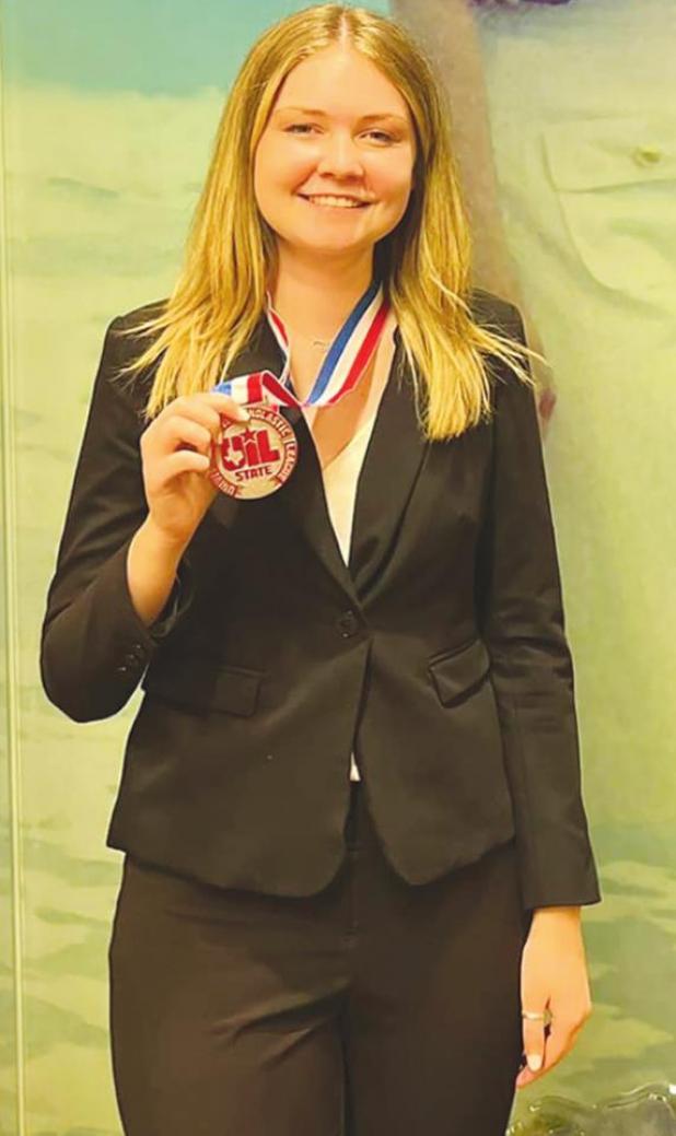 Adelade Edgington wins UIL silver