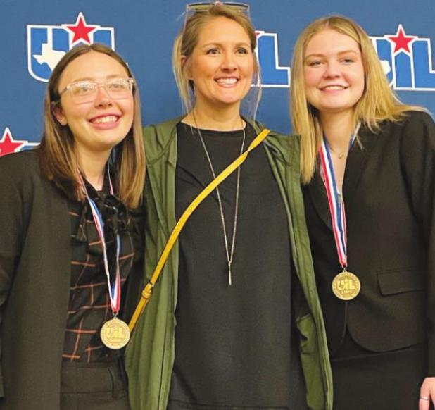 OHS debate team places
