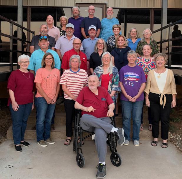 Front row: JoAnn (Goldsmith) Larimore, Teresa (Abbott) Middaugh, Syndal (West) McClatchy, Howard Lee, Susan (Wainscott) Jeske, Christy (Myatt) Seidel, Pam (Brown) Benner Row 2: WD Middaugh, Robert Millican, Julie (Harris) Stewart, Gina (Lassiter) Minshew,