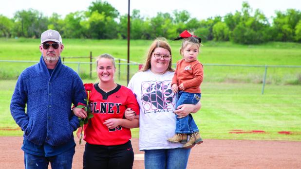 Lady Cubs Softball Senior Night