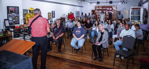 Sen. Drew Springer visits Olney