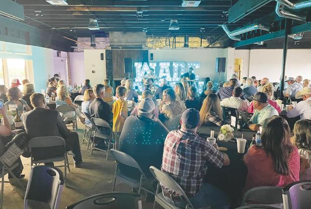 Members enjoy a Wade Bowen concert at the Olney Country Club’s renovated ballroom. Archive Photo