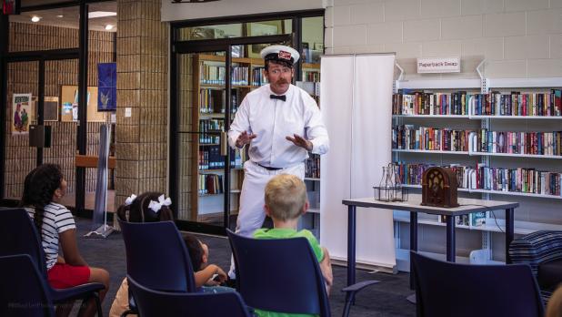 Master storyteller Nick Waters had children and adults hanging on his every word during his performance at the OCLAC. Photo by Will Sadler