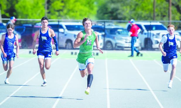 Newcastle Bobcats, Ladycats Race Toward Area Contest