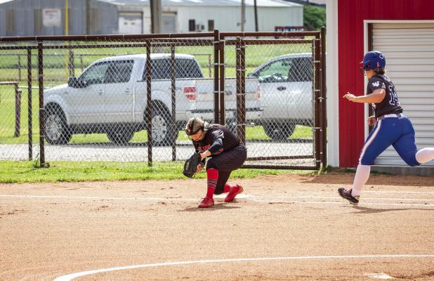 Lady Cubs fall to the Lady Trojans