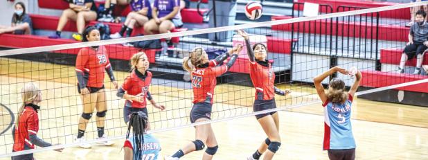 JV Lady Cub volleyball team host the Hirschi Huskies