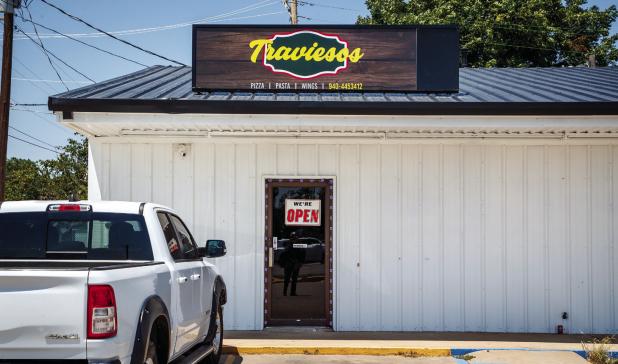 Olney’s new restaurant Traviesos is located at 1128 W Main St. Olney and features pizza, pasta, seafood, chicken dishes and wings. Photo by Will Sadler