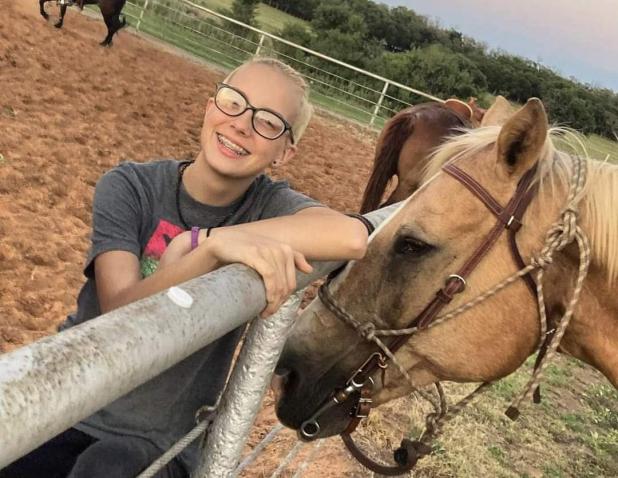 Friends, family gather for candlelight vigil for OHS student Avery Green