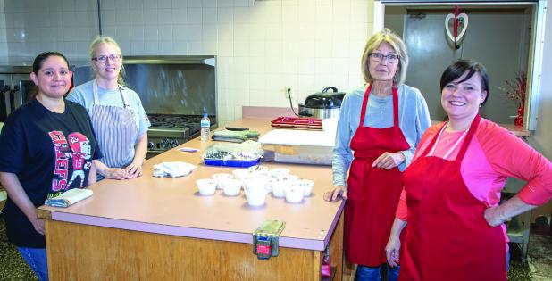 Senior Cub Center celebrates Souper-Bowl