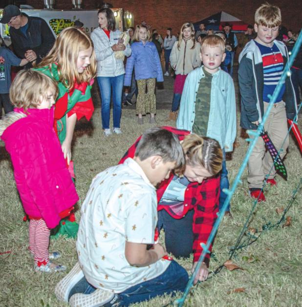 Mistletoe Market Kicks Off the Holiday Season