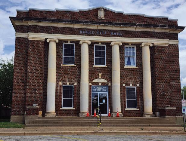 City mulls damage to Old City Hall, danger to public