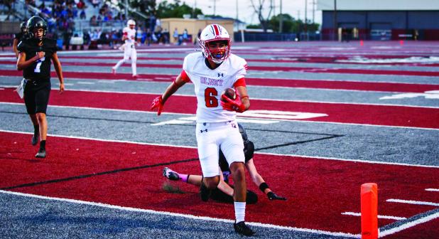 Cub #6 Juan Castillo WR-FS kept in contention for playmaker of the game with 3 receptions for 52 yards and 2 touchdowns. Photo by Will Sadler