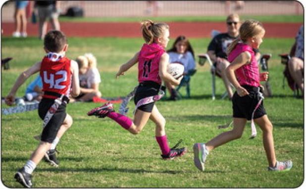 Flag football: Cubettes vs Cubs
