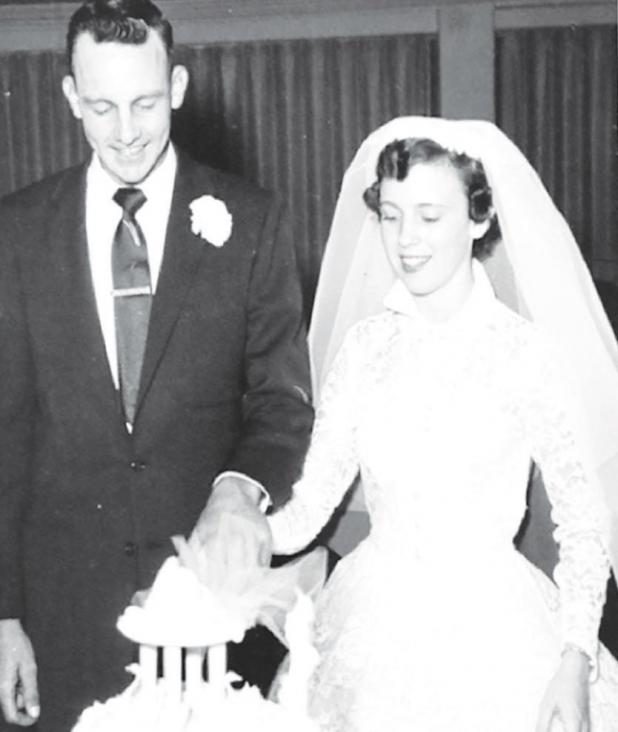 Larimores Celebrate 65th Wedding Anniversary