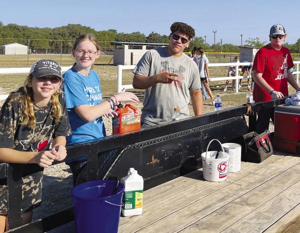 UMC mission trip combines  work, meditation on life