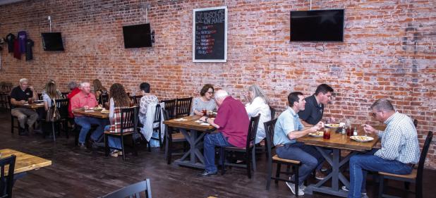 Olney Chamber hosts quarterly luncheon