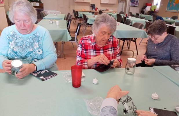 Senior Cub Center hosts spaghetti lunch fundraiser