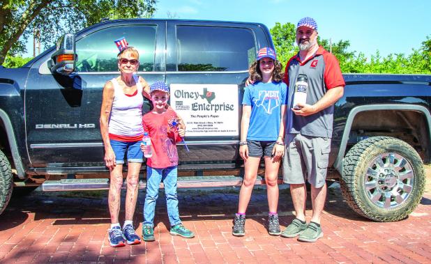 Olney turns out for July 4 parade