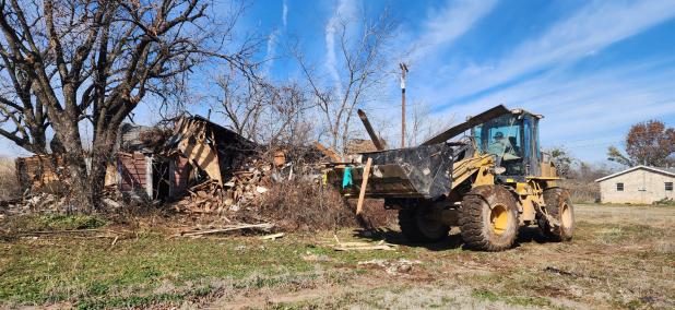 City cleanup begins with teardown