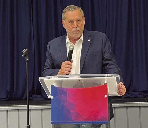 Texas Rep. David Spiller briefs Young County Republicans on the results of the legislative and special sessions in Graham. Photo Courtesy of Rep. David Spiller’s Office