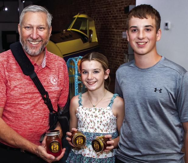 Sen. Drew Springer visits Olney