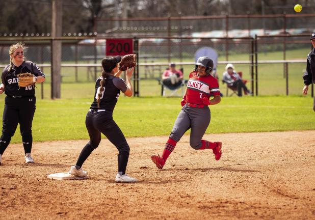 Lady Cubs battle the Lady Rabbits over Spring Break