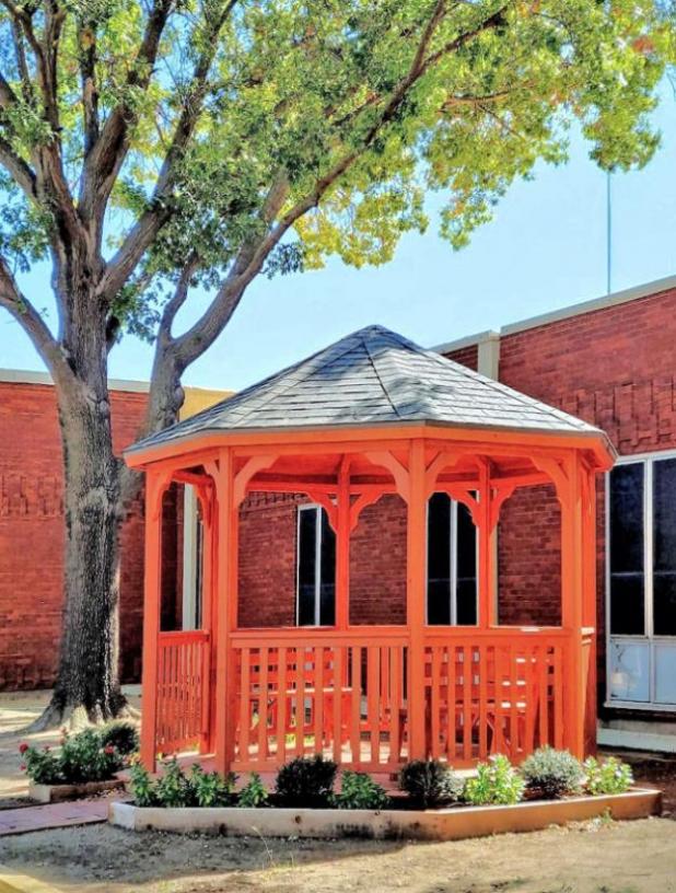 Olney Hamilton Hospital Memory Garden