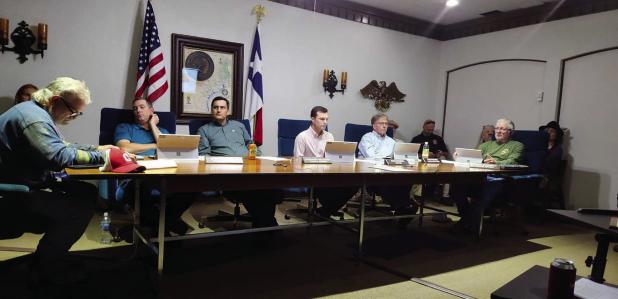 Council approves sale of lots to Pace family on third try