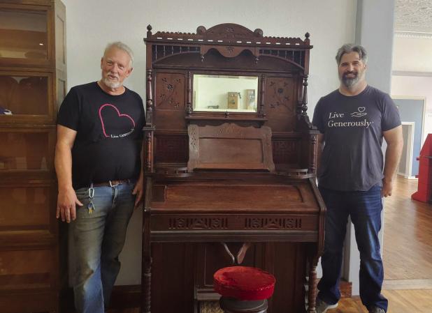 1890s organ donated to Olney Heritage Museum