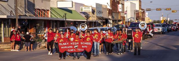 OHS HOCO marked with parade, bonfire