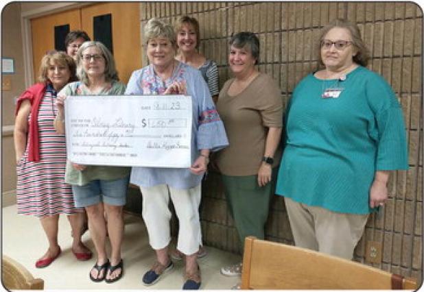 Newcastle library gets funds for Spanish language books