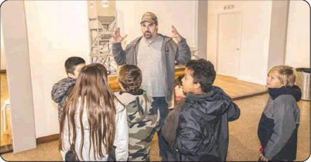 Olney Elementary’s fourth-graders visit Olney Heritage Museum