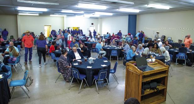 House of Mercy holds gala, silent auction