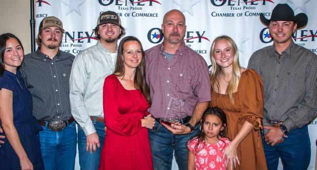 Travis and Niki Hudson, Tessia Hudson, and Hometown Coffee & Tea and Hudson’s On Main proprietors Dustin Hudson and his wife Lisa Hudson, Tanner Hudson, Tucker Hudson, Lauren Hudson celebrate Dustin Hudson being recognized for the Pipeliner Spirit A