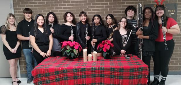 Seniors play last Christmas concert