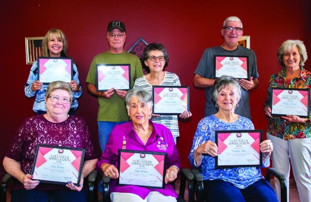 Senior Cub Center celebrates volunteers