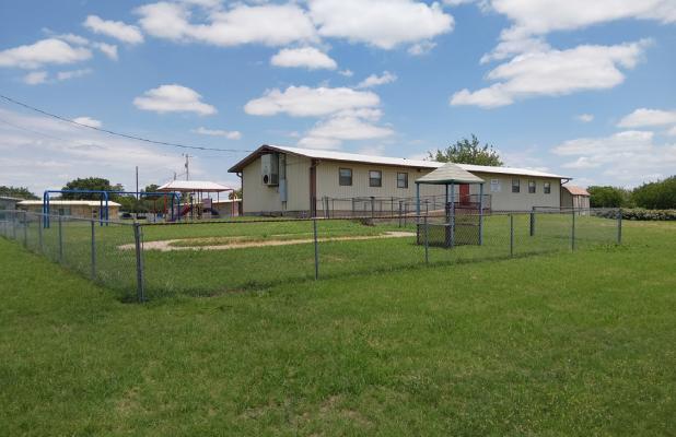 The Olney Economic Development Corporation will ready the former Head Start building at 314 Springcreek Rd for a new daycare facility this summer. Photo by Gina Keating