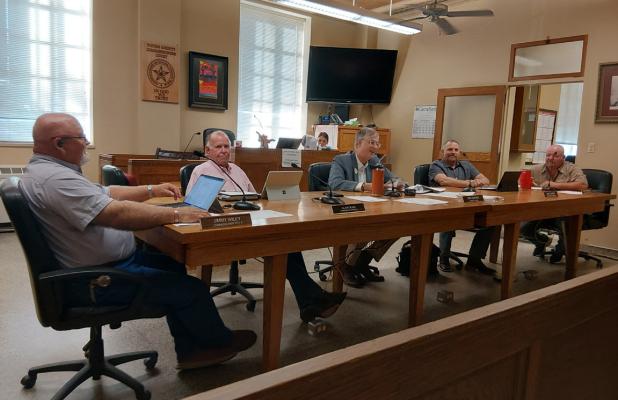 County Commissioners announced last week that their tax abatement negotiations with Stream Data Centers had collapsed amid vocal opposition from a small group of landowners. The commissioners were hoping to trade the abatement for environmental and qualit