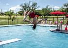 New pool makes a splash in Olney
